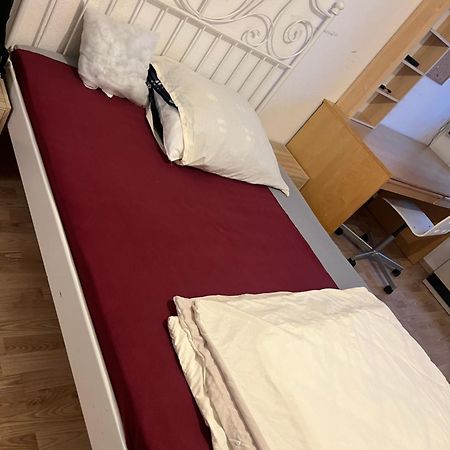 Cool Apartment In City Дортмунд Екстериор снимка
